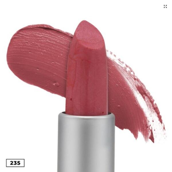 12 Matte Lipsticks Set – Multicolor Shades with Smooth Texture and Long-Lasting Matte Finish for Bold Professional Makeup