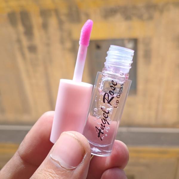 Gloss Texture Lip Glaze with Velvet Bear Keychain – Long-Lasting Lip Mud Lipstick for Women and Girls