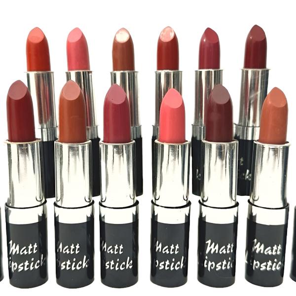12 Matte Lipsticks Set – Multicolor Shades with Smooth Texture and Long-Lasting Matte Finish for Bold Professional Makeup