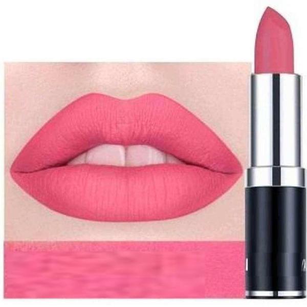 Pink Lipstick with Matte Finish and High Pigment
