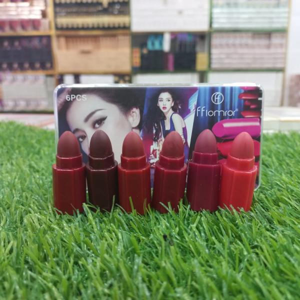 Pack of 6 Velvet Matte Mini Lipsticks - Compact Luxury Lip Color Set