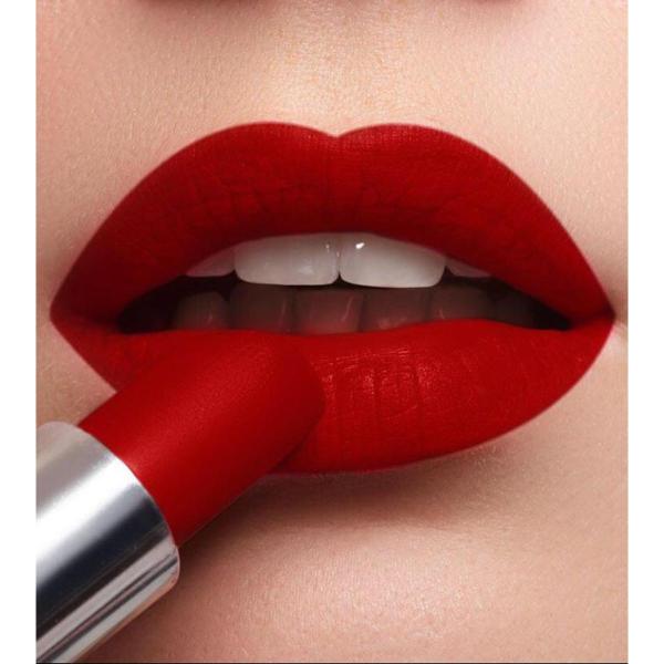 Hot Red Lipstick with Rich Pigment and Matte Finish
