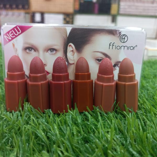 Pack of 6 Velvet Matte Mini Lipsticks - Compact Luxury Lip Color Set