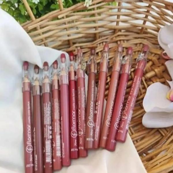 Jumbo Matte Lipstick with Sharpener - Pack of 6 or 12 for Vibrant, Long-Lasting Lip Color