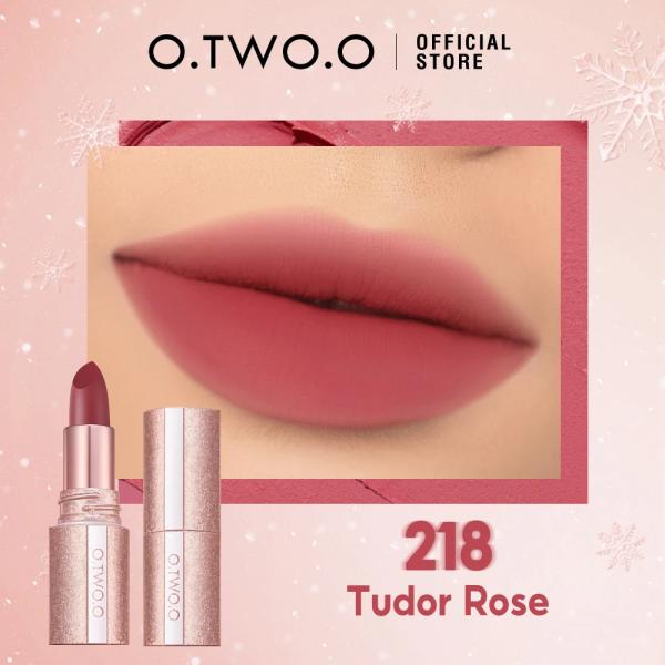O.TWO.O Matte Bullet Lipstick – Rich Pigmentation, Smooth Application, Long-Lasting Wear