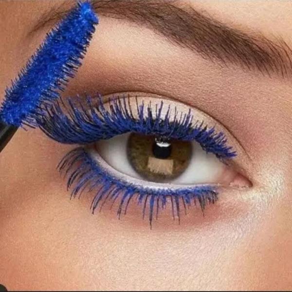 Blue Volumizing Mascara by Volume Mascara - Falsies Effect Makeup
