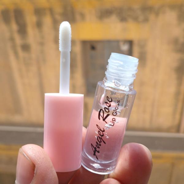 Gloss Texture Lip Glaze with Velvet Bear Keychain – Long-Lasting Lip Mud Lipstick for Women and Girls
